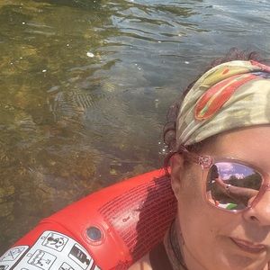 Meet your Posher, Jen